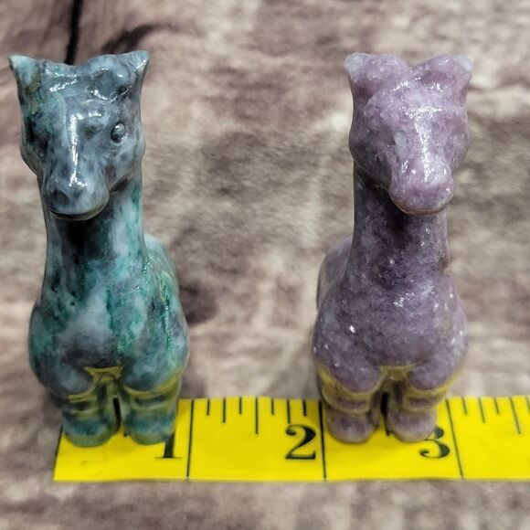 Lepidolite & Jade Baby Giraffe - Picture 12 of 14